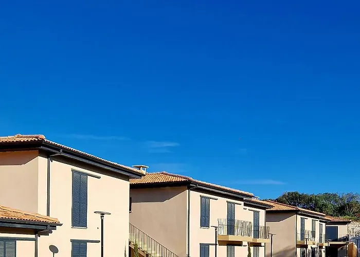 Daire Confort Avec Piscine - Proche Des Plages Bonifacio (Corsica)