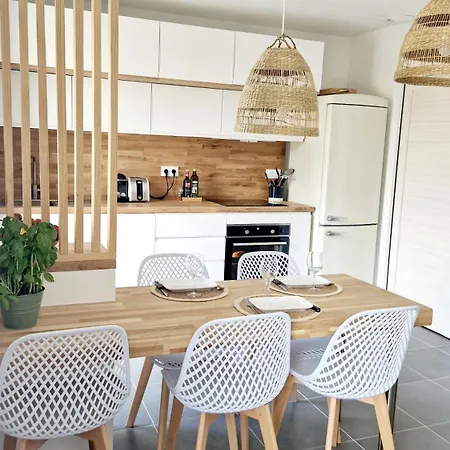 Confort Avec Piscine - Proche Des Plages Appartement *